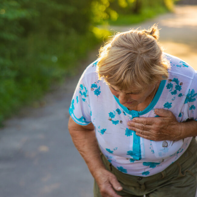 Nefes Darlığı Kalp Hastalığı Belirtisi Olabilir mi?